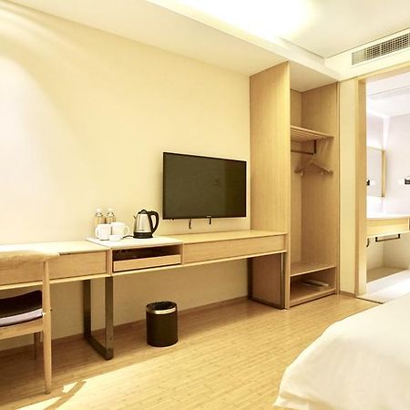 Ji Hotel Shanghai Oriental Pearl Tower מראה חיצוני תמונה