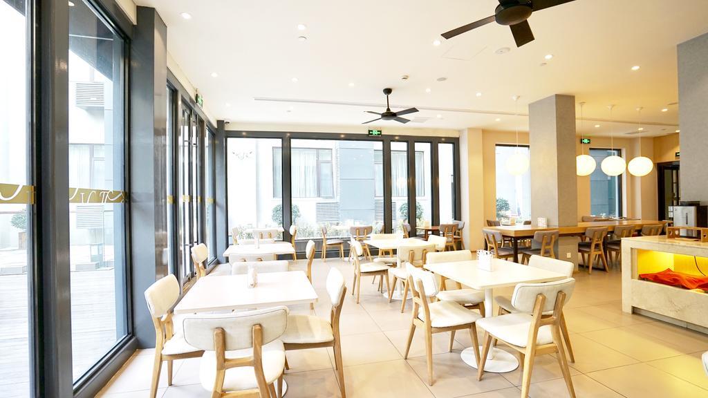Ji Hotel Shanghai Oriental Pearl Tower מראה חיצוני תמונה