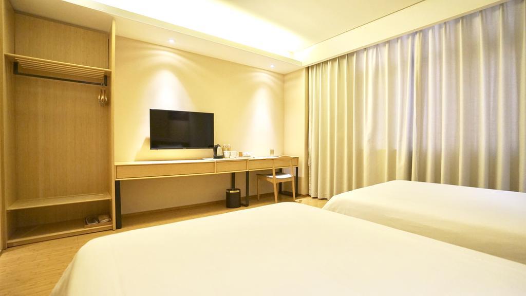 Ji Hotel Shanghai Oriental Pearl Tower מראה חיצוני תמונה